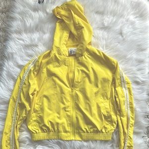 Love Time Women’s cropped Yellow Rain Jacket
